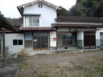 建物正面