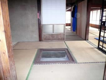 室内@